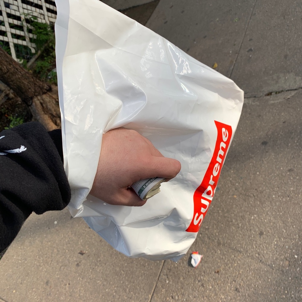 Supreme Cross Bag